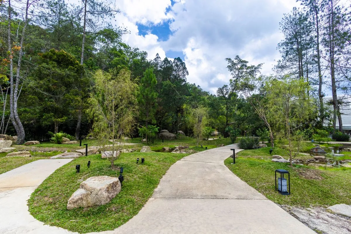 Eufloria Gardens & Sculpture Park – Outdoor Garden